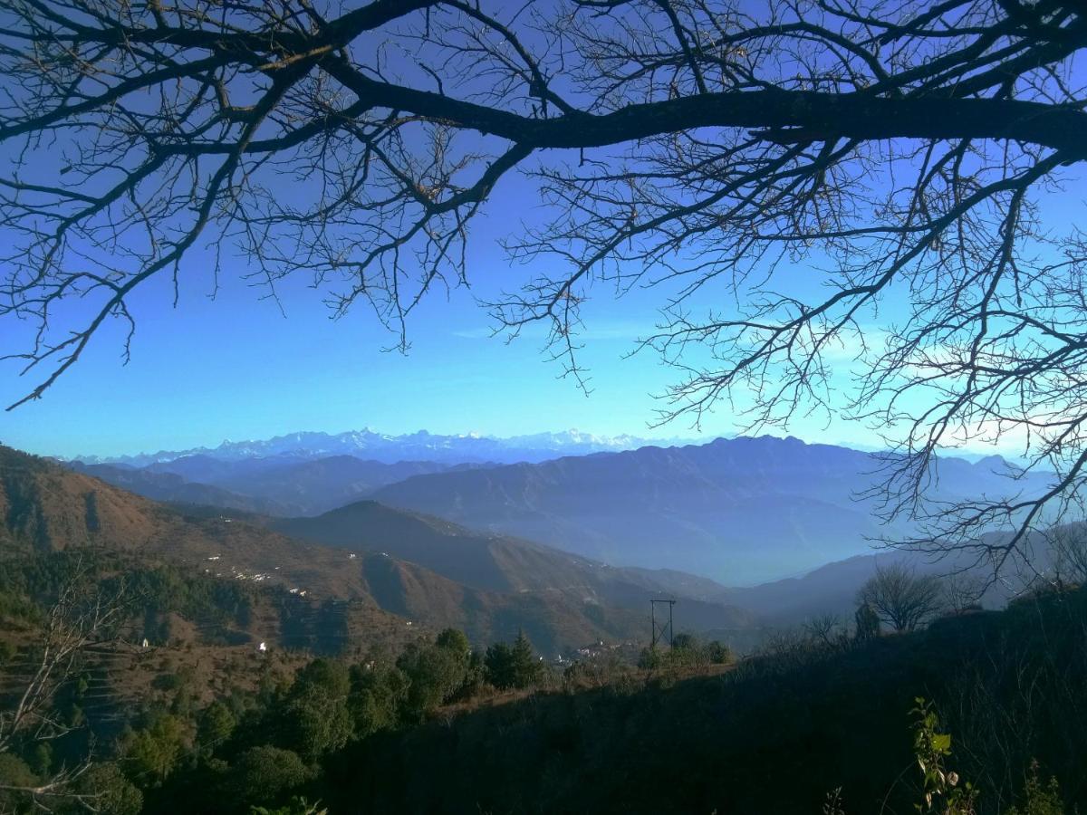 In Apple Estate Kanatal Esterno foto